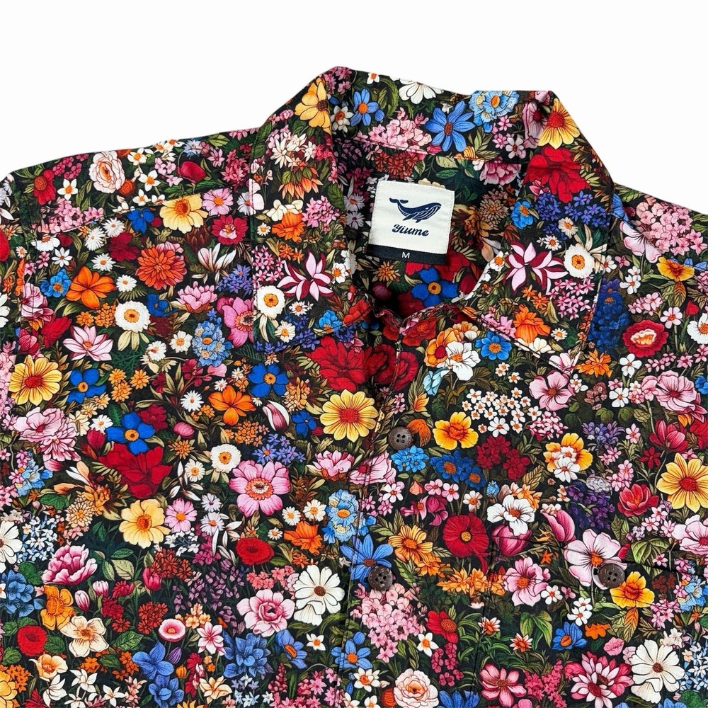 Yiume Men's Hawaii Shirt Short Sleeve Aloha Among The Flowers Sz M Floral EUC